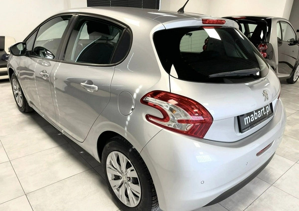 Peugeot 208 cena 33000 przebieg: 143000, rok produkcji 2014 z Szepietowo małe 742